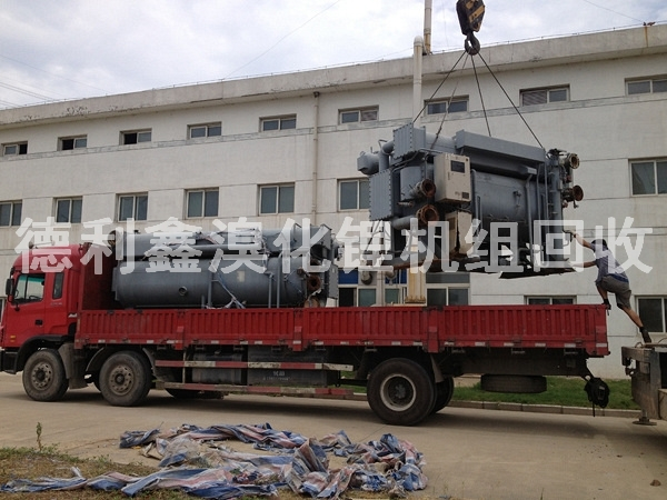 北京天津专业回收溴化锂机，溴化锂机组回收